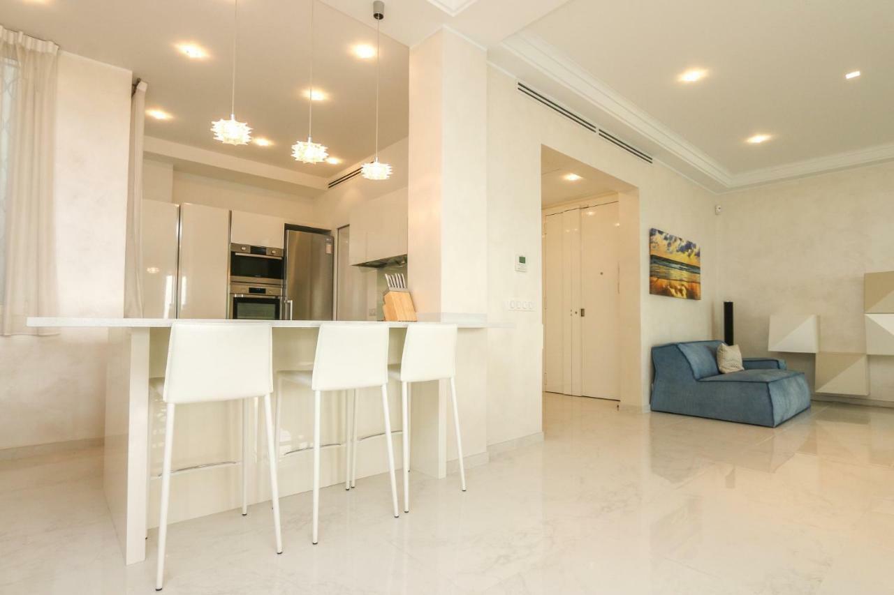 Seafront Modern Apartment 尼斯 外观 照片