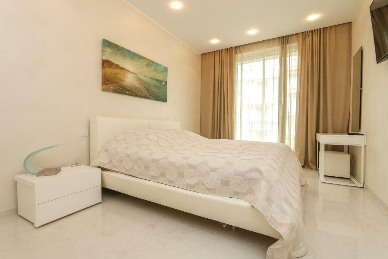Seafront Modern Apartment 尼斯 外观 照片